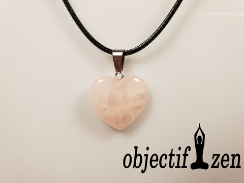 pendentif coeur 1.5 cm en quartz rose