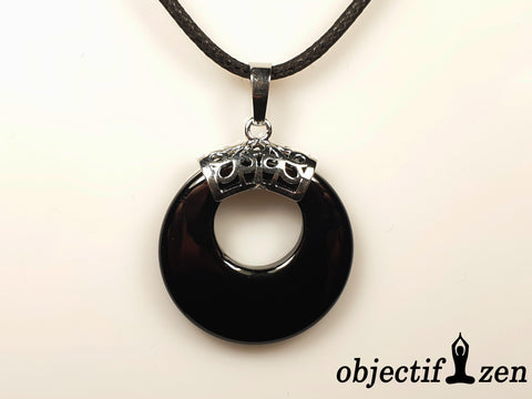 pendentif donut 2.8cm obsidienne avec support objectif zen