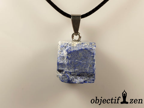 pendentif minerai brut lapis lazuli lithothérapie objectif zen