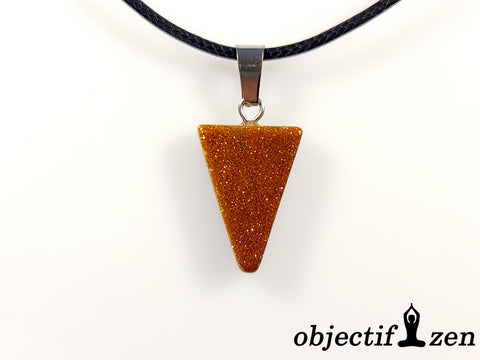 pendentif triangle pierre de soleil objectif-zen