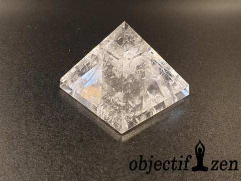 pyramide cristal de roche objectif zen