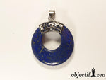 pendentif donut 2.8cm lapis-lazuli avec support objectif zen