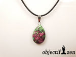 pendentif goutte d'eau en rubis zoisite