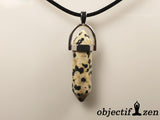 pendentif jaspe dalmatien pointe objectif zen